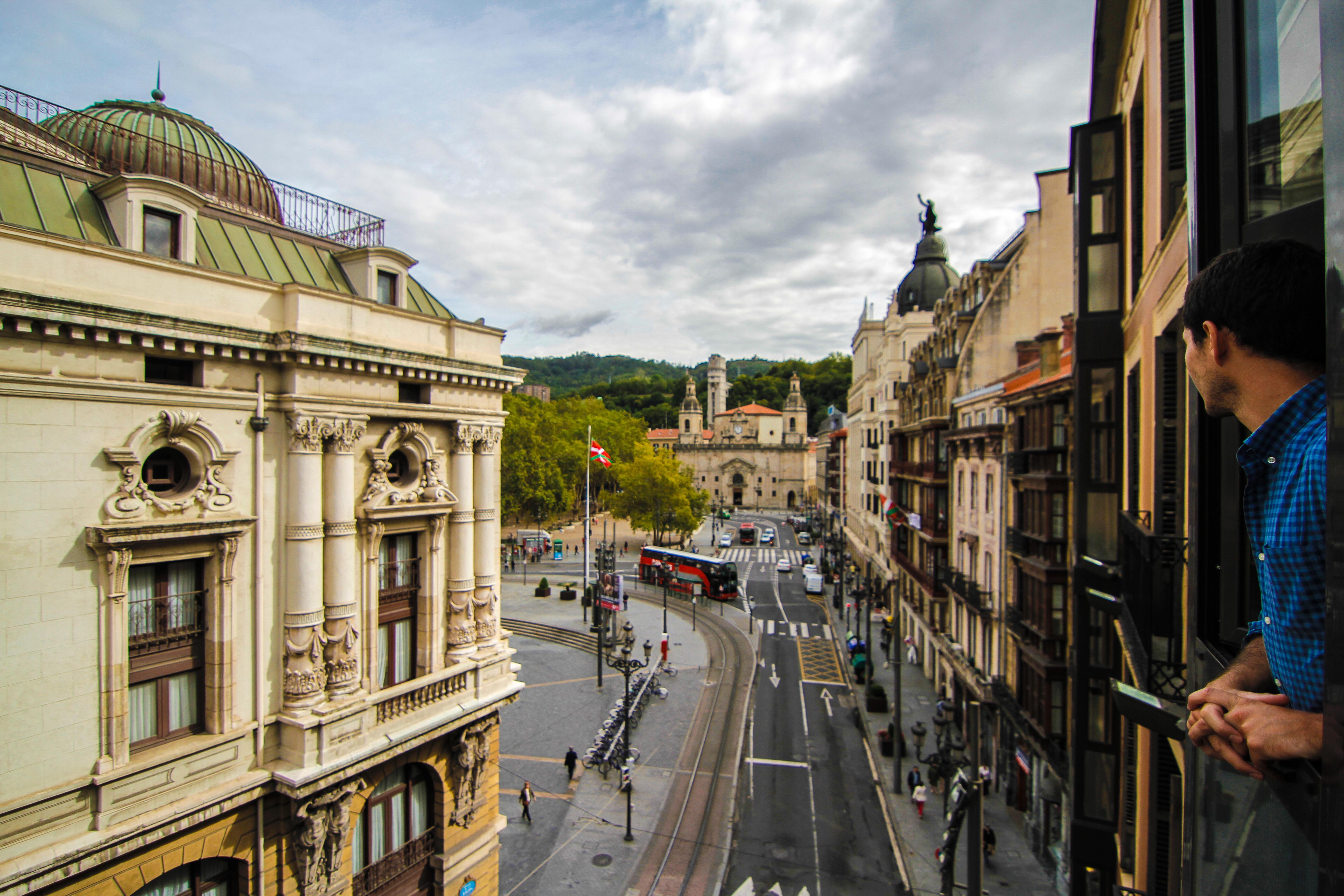 Petit Palace Arana Bilbao Exterior photo